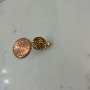 Vintage wings “mile high” broach